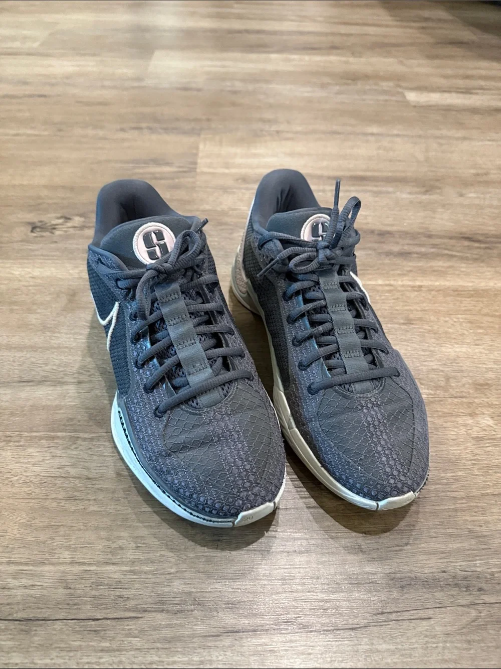 Women’s Nike Sabrina Basketball shoes